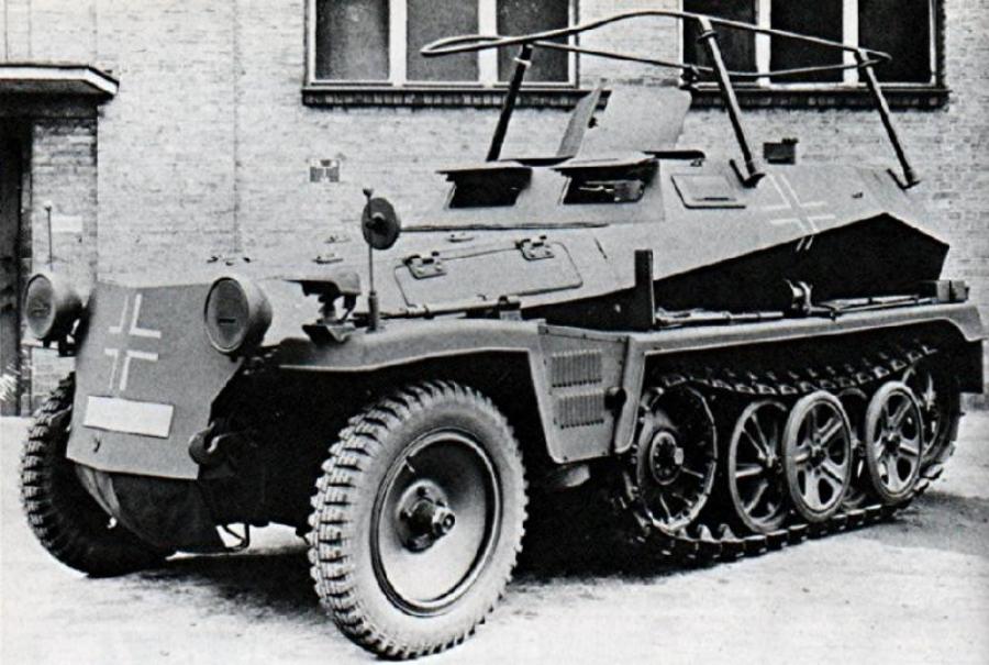  DEMAG D7p (Sd.Kfz. 250/3) 1940 года  (фото 1 из 2)